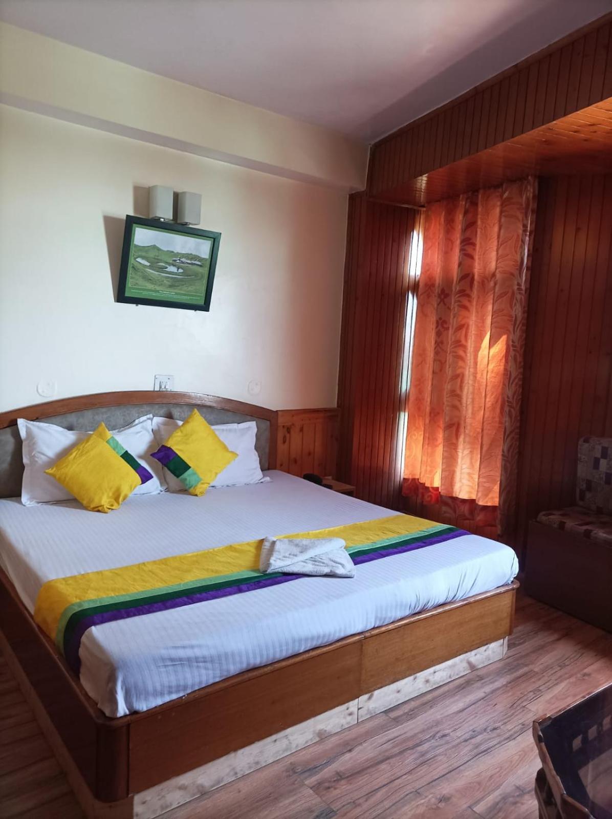 Hotel Rajat Chhota Simla Exterior foto